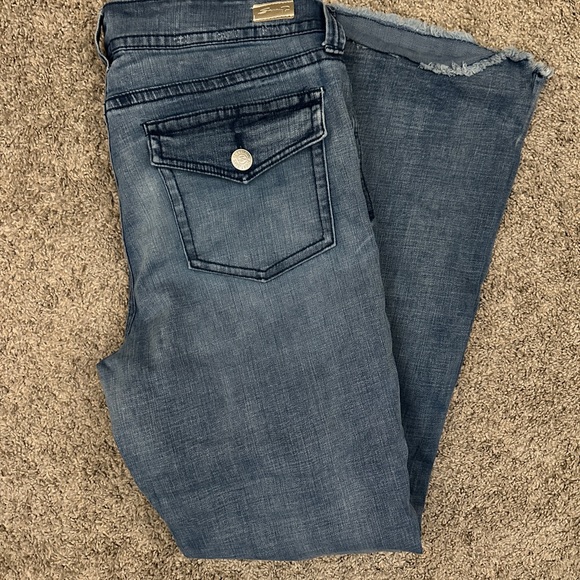 Seven7 Denim - Seven7 starlette mid rise bootcut jeans